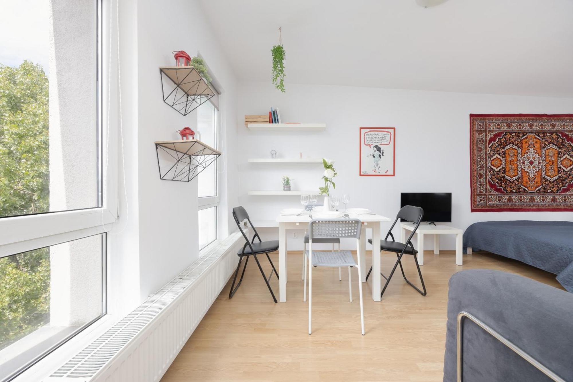 Rodzinne Studio Dla 4 Osob W Centrum Warszawy By Noclegi Renters Varşovia Exterior foto